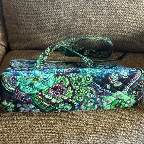 Vera Bradley Vibrant Green and Navy Patterned Tote - Picture 6 of 6